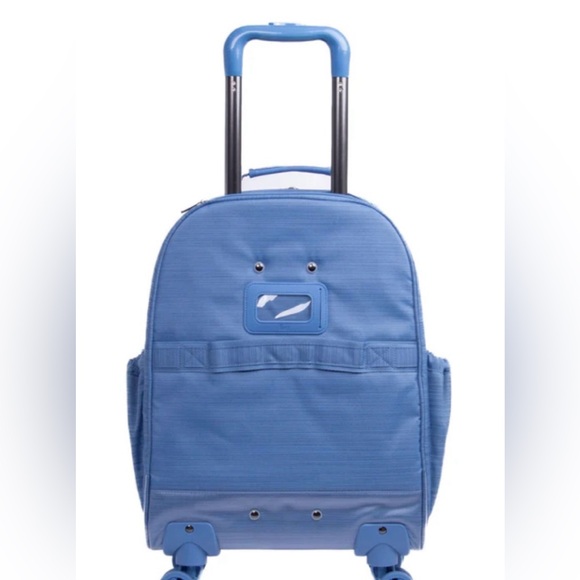 Lug Porter Wheelie Carry-On Spinner. Brushed Mariner. NWT - Picture 3 of 5
